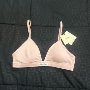 light pink calvin klein bra